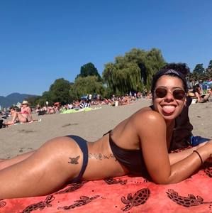 Meet your Posher, Keisha